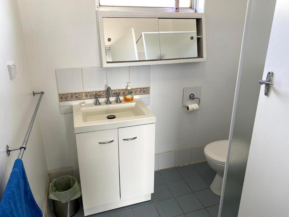 Waldeck Heights Apartment Geraldton Bagian luar foto